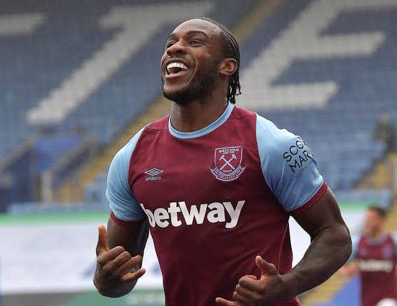 Antonio Confidence Of Golden Boots Race As His Double Helped The Hammers Thrash 10-Man Leicester