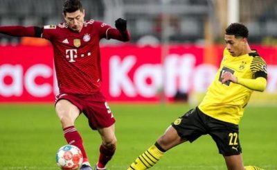 Jude Bellingham Disagree With Referee Decision For Borussia Dortmund v Bayern Munich