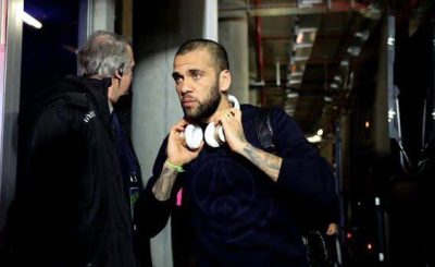 Dani Alves: Barcelona Don't Care About Those Who Made History At The Club
