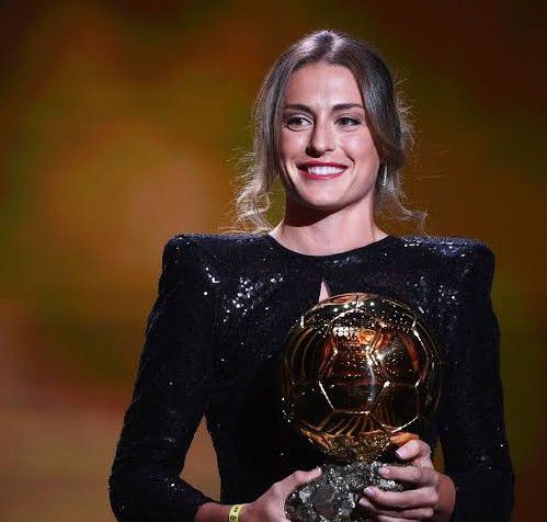 Barcelona’s Alexia Putellas Retains Women’s Ballon d’Or