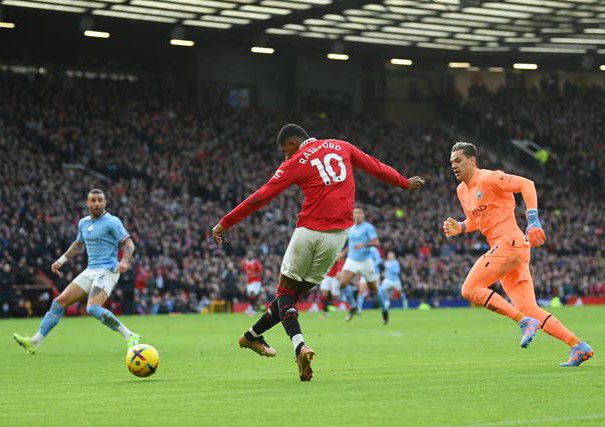 Manchester United vs Manchester City 2-1 Highlights (Download Video)