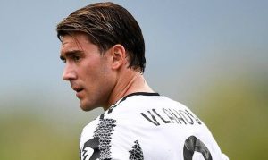 Arsenal and Aston Villa Set to Clash Over Dusan Vlahovic as Juventus Puts £50m Price Tag on Striker