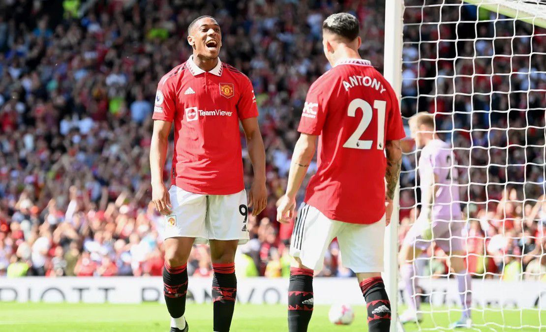 Anthony Martial celebrates his goal as Man United vs Nottingham Forest ended in 2-0