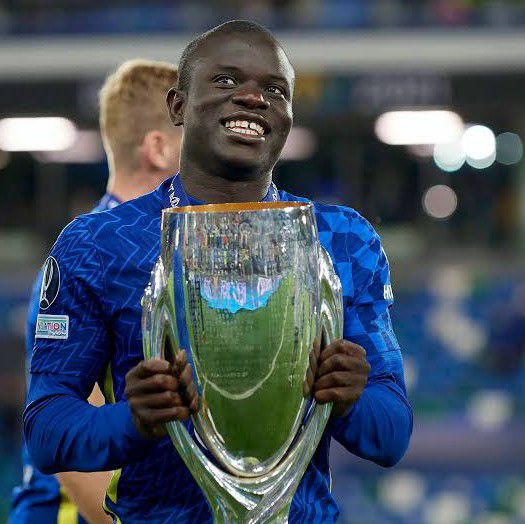 N'golo kante farewell to Chelsea fans