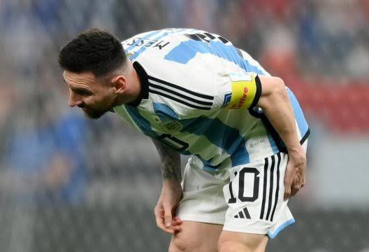 Messi injury doubt Argentina Ecuador 