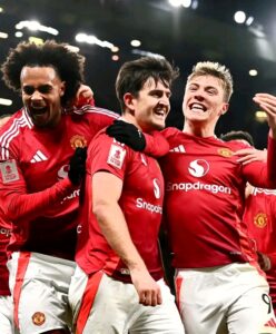 Manchester United vs Leicester City 2-1 Highlights | FA Cup